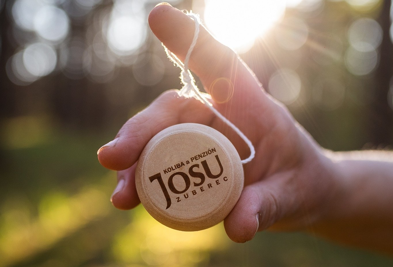 Přírodní dřevěné jojo s vlastním logem (3)_1